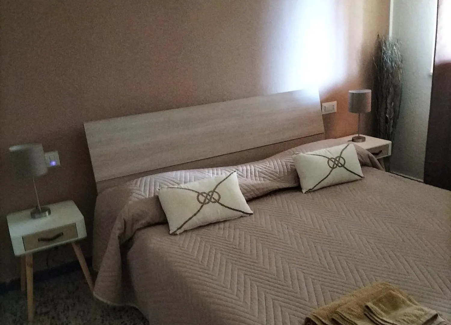 Holiday home Casa Gialla Intero Alloggio Piano Terra Quartu Sant Elena Sant'Andrea